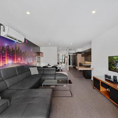בריסביין Discover Urban Bliss In Our 1-Bedroom King Bed Apartment! City Views And Cultural Gems מראה חיצוני תמונה